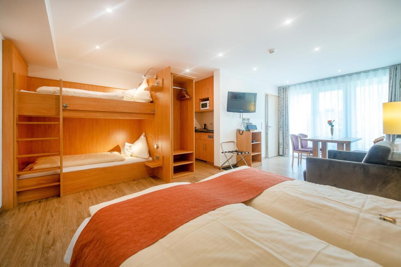 Waldesblick, Hotel-Restaurant Lahr  Ngoại thất bức ảnh