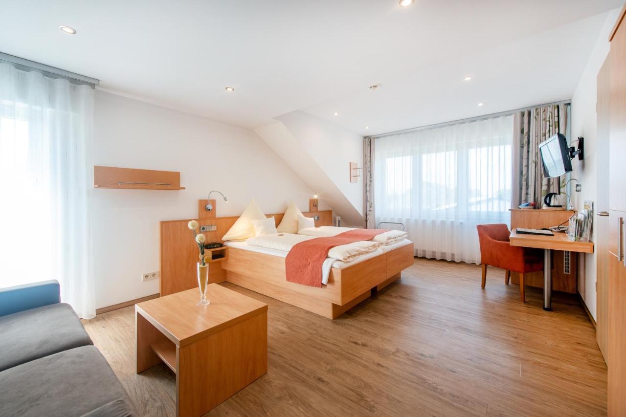Waldesblick, Hotel-Restaurant Lahr  Ngoại thất bức ảnh