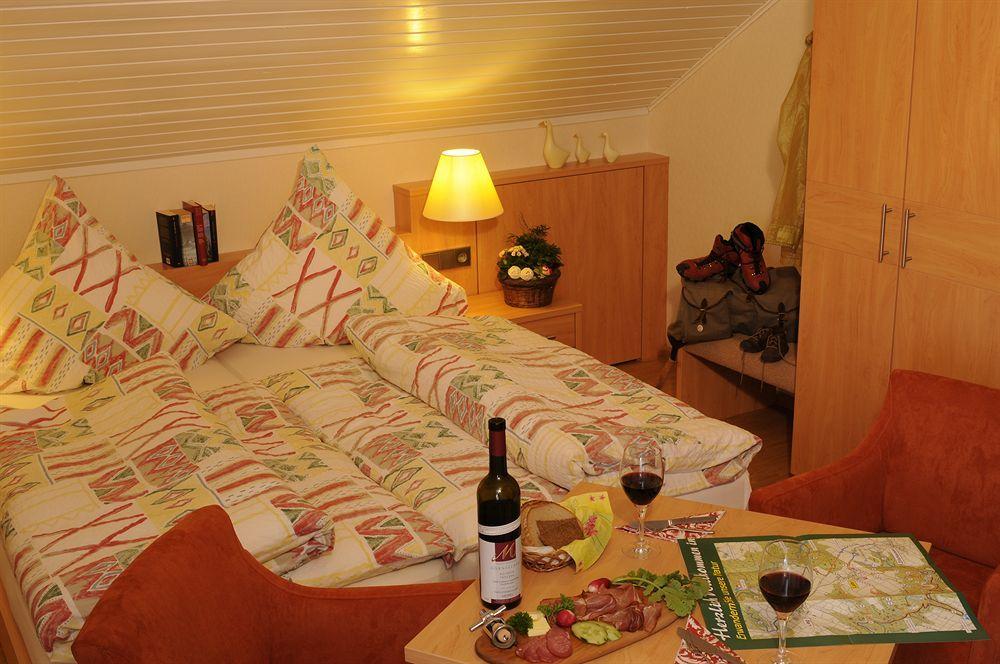Waldesblick, Hotel-Restaurant Lahr  Ngoại thất bức ảnh