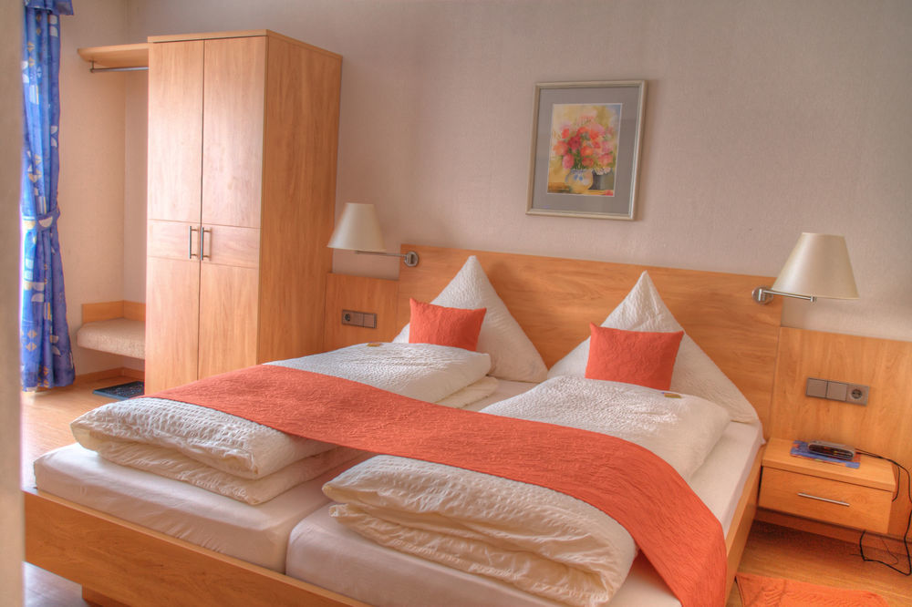 Waldesblick, Hotel-Restaurant Lahr  Ngoại thất bức ảnh